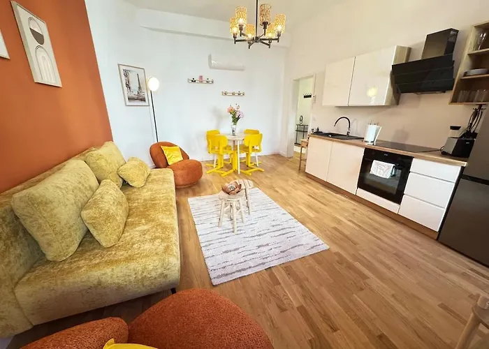 Kunstvoll Wohnen Im Herzen Wiens Hg16 * Bécs